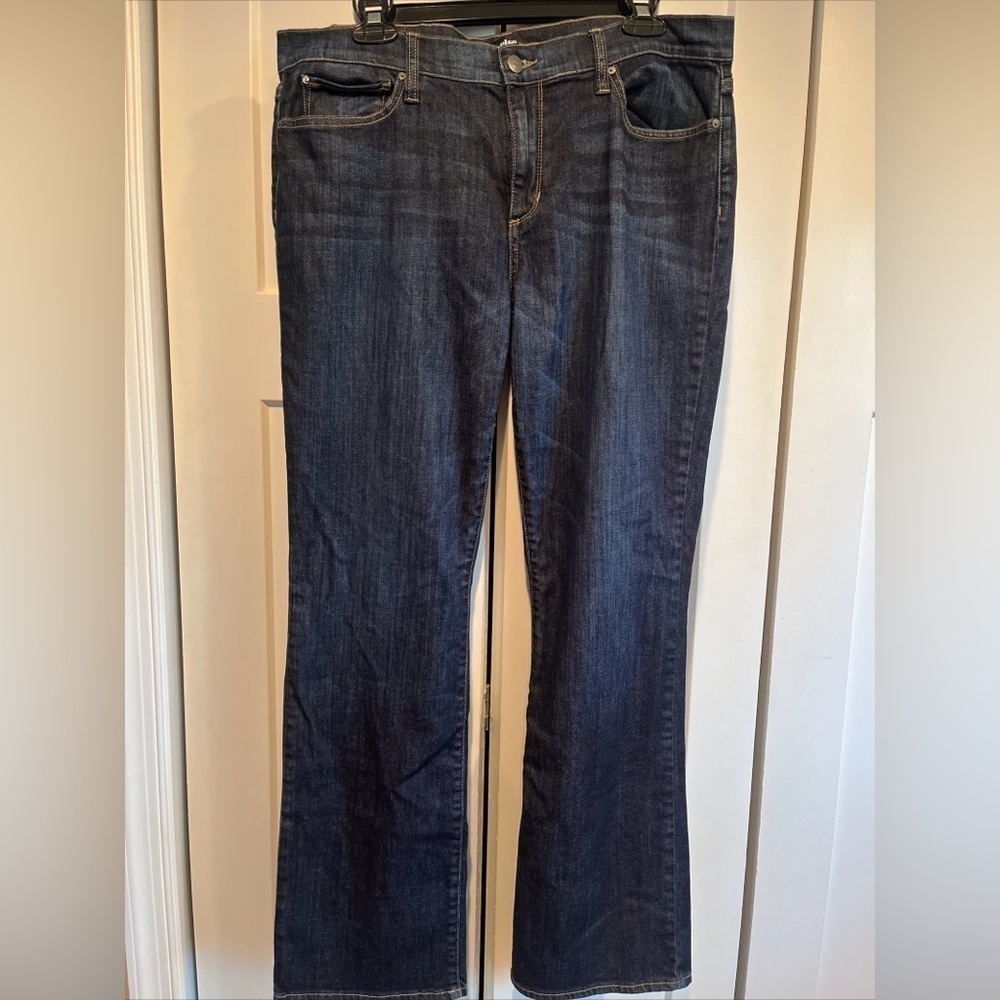 Else Dark Wash Petite Bootcut Jeans Size 32